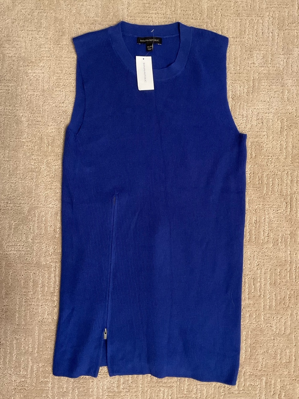 NWT Banana Republic Tunic Sweater Vest Blue Sleeveless XS Minimalist Timeless